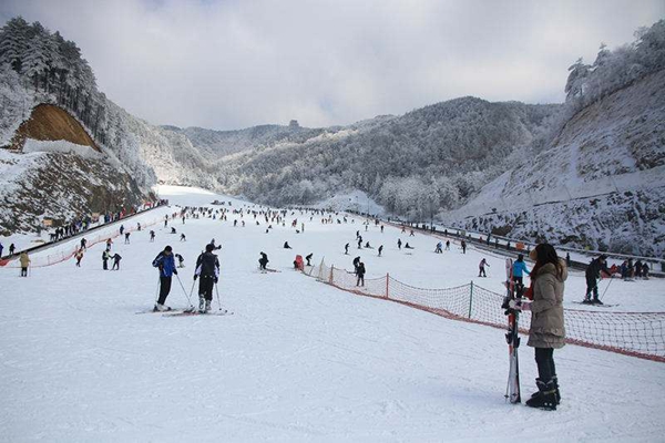 大明山滑雪